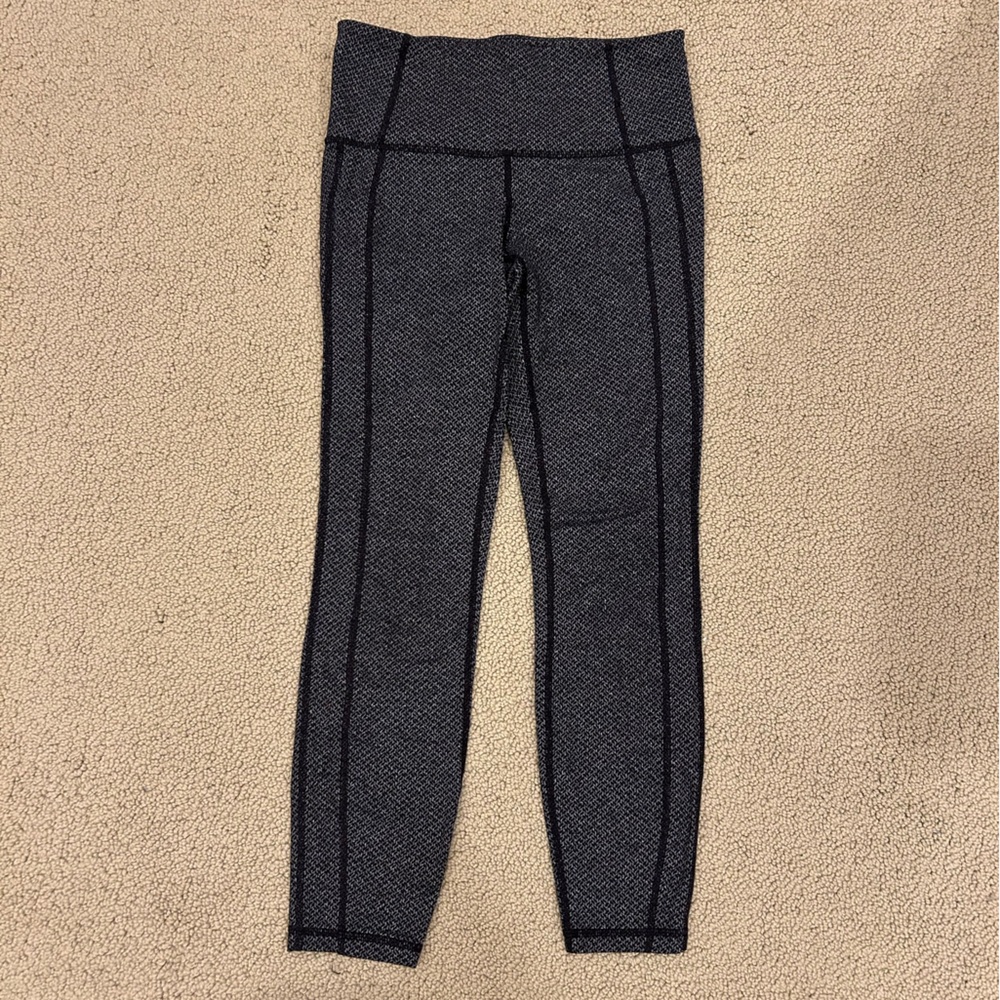 ATHLETA women’s activewear bundle - Picture 8 of 9